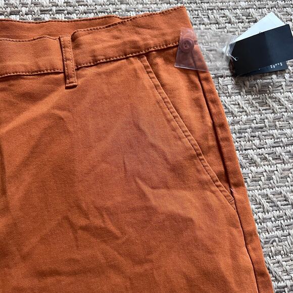 AND NOW THIS mens shorts Sz 38 - Picture 4 of 4